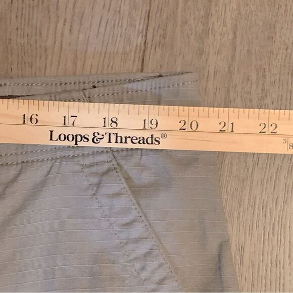 WEAR FIRST SHORTS MENS SIZE 42 KHAKI TAN RIPSTOP CARGO COTTON SPANDEX. - Picture 10 of 12